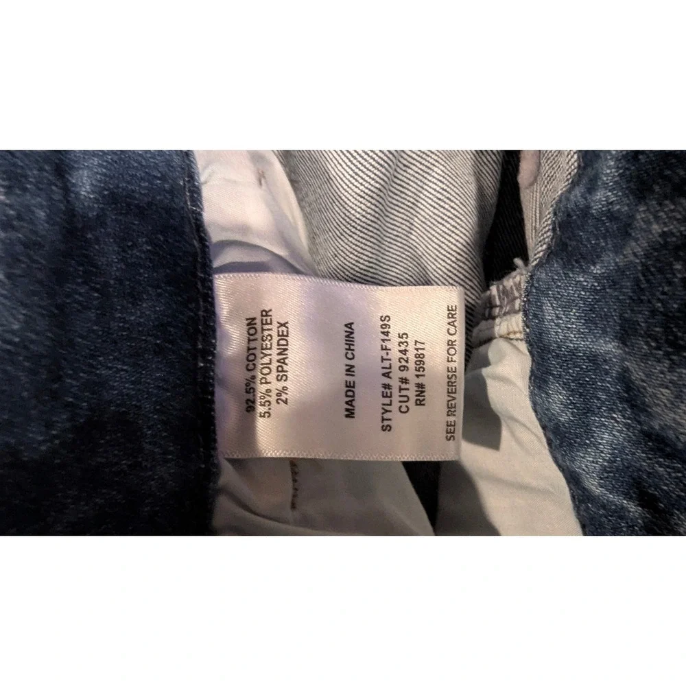 Altar'd State Flare Jeans 24 Blue Light‎ Wash Raw Hem Frayed Boho Denim Flair
